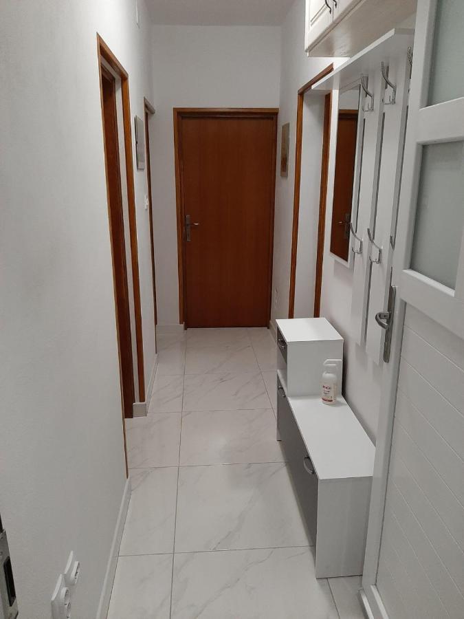 Roby Apartment